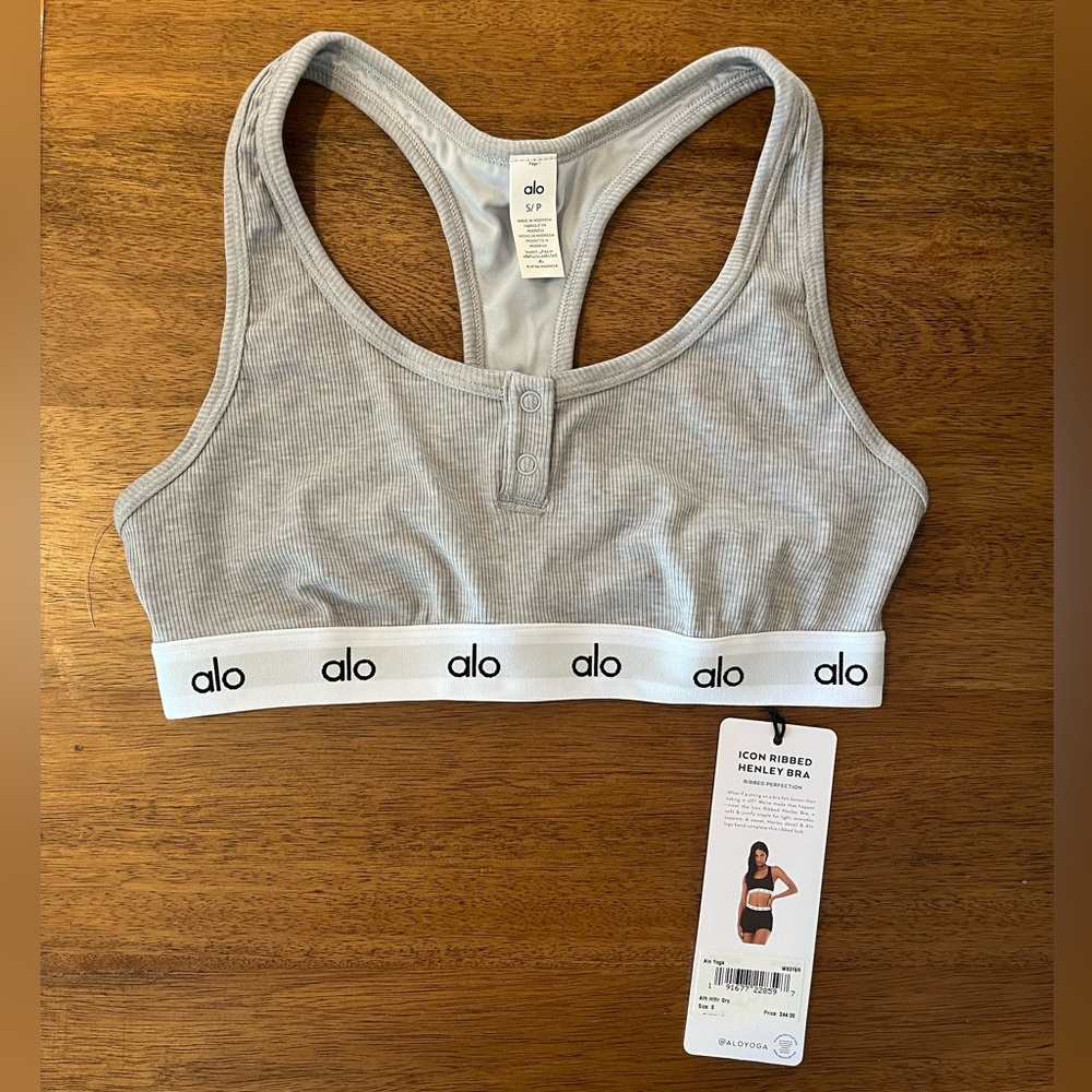 NWT Alo Icon Ribbed Sports Bra Grey Size S